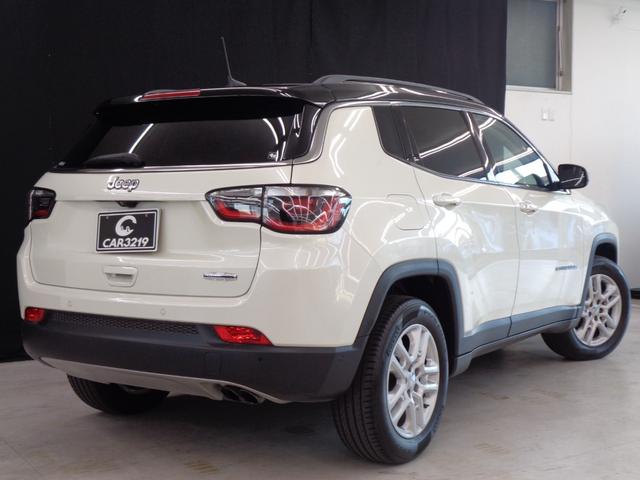 ジープ・コンパス セーフティエディション　衝突軽減ブレーキ　レーンキープ　ブラインドスポット　パークアシスト　ＡＣＣ　純正ナビ　地デジ　ＢＴ接続　バックカメラ　ＥＴＣ　ドラレコ　アイドリングストップ　純正１７ＡＷ（12枚目）