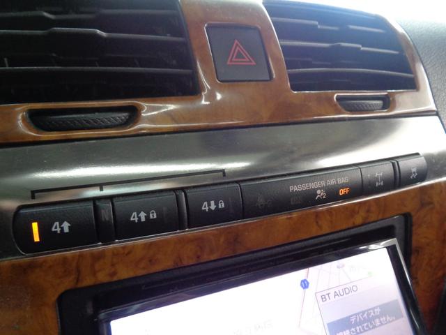 ハマーＨ３ 　三井物産　ウインカー＆テールカスタム　ルーフラック　サンルーフ　黒革　サイドステップ　ケンウッドナビ　地デジ　ＢＴ接続　バックカメラ　ＥＴＣ　パワーシート　社外１７インチ＋マッドタイヤ（16枚目）