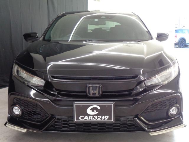 シビック ハッチバック　ホンダセンシング　６速ＭＴ　ホンダセンシング　レーンキープ　ＡＣＣ　純正ナビ　地デジ　ＢＴ接続　バックカメラ　ＥＴＣ　ドラレコ　シートヒーター　プッシュスタート　アイドリングストップ　エアロ　純正１８ＡＷ（6枚目）