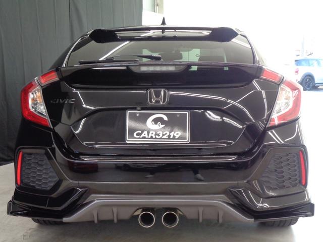 シビック ハッチバック　ホンダセンシング　６速ＭＴ　ホンダセンシング　レーンキープ　ＡＣＣ　純正ナビ　地デジ　ＢＴ接続　バックカメラ　ＥＴＣ　ドラレコ　シートヒーター　プッシュスタート　アイドリングストップ　エアロ　純正１８ＡＷ（7枚目）