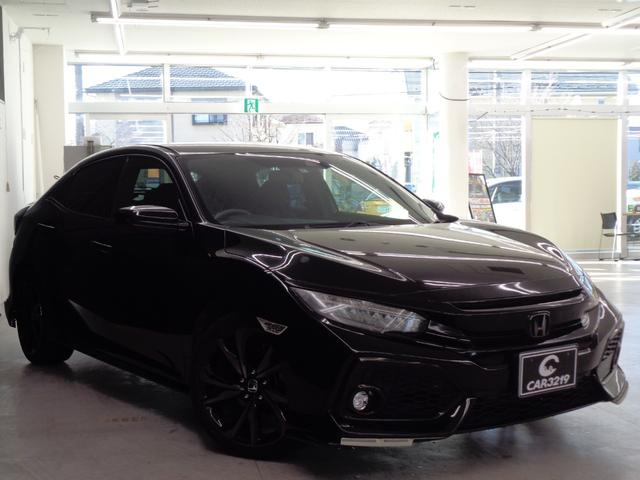 シビック ハッチバック　ホンダセンシング　６速ＭＴ　ホンダセンシング　レーンキープ　ＡＣＣ　純正ナビ　地デジ　ＢＴ接続　バックカメラ　ＥＴＣ　ドラレコ　シートヒーター　プッシュスタート　アイドリングストップ　エアロ　純正１８ＡＷ（8枚目）