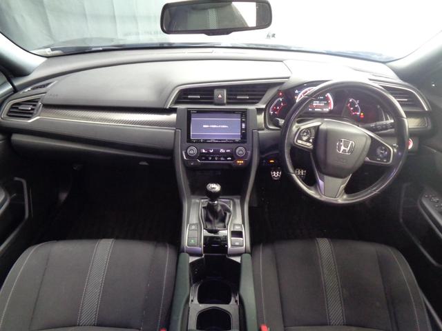 シビック ハッチバック　ホンダセンシング　６速ＭＴ　ホンダセンシング　レーンキープ　ＡＣＣ　純正ナビ　地デジ　ＢＴ接続　バックカメラ　ＥＴＣ　ドラレコ　シートヒーター　プッシュスタート　アイドリングストップ　エアロ　純正１８ＡＷ（25枚目）