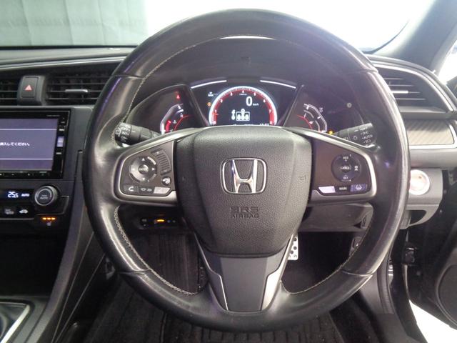 シビック ハッチバック　ホンダセンシング　６速ＭＴ　ホンダセンシング　レーンキープ　ＡＣＣ　純正ナビ　地デジ　ＢＴ接続　バックカメラ　ＥＴＣ　ドラレコ　シートヒーター　プッシュスタート　アイドリングストップ　エアロ　純正１８ＡＷ（26枚目）