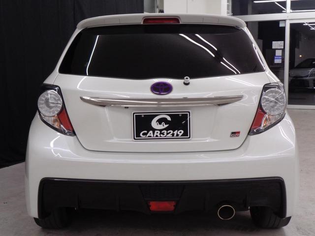 ヴィッツ ＧＲスポーツＧＲ　純正５速　クスコ強化クラッチ　タワーバー　純正ナビ　地デジ　ＢＴ接続　バックカメラ　プリクラッシュ　レーンキープ　オートハイビーム　ＥＴＣ　ドラレコ　ＬＥＤライト　純正１７ＡＷ（7枚目）