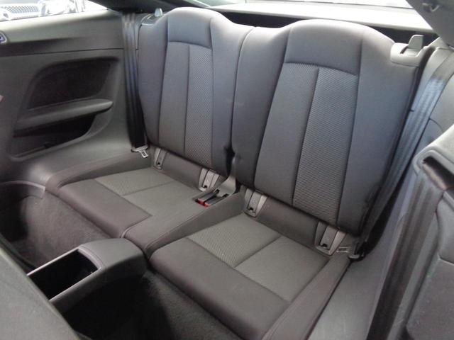ＴＴクーペ ２．０ＴＦＳＩ　バーチャルコックピット　シーケンシャルウインカー　ＬＥＤライト　純正ナビ　ＢＴ接続　バックカメラ　ＥＴＣ　ドラレコ　格納式スポイラー　アイドリングストップ　オートハイビーム　純正１７ＡＷ（33枚目）