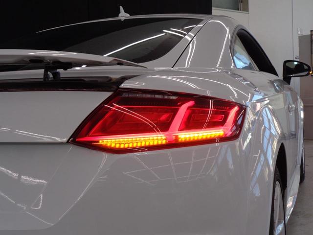ＴＴクーペ ２．０ＴＦＳＩ　バーチャルコックピット　シーケンシャルウインカー　ＬＥＤライト　純正ナビ　ＢＴ接続　バックカメラ　ＥＴＣ　ドラレコ　格納式スポイラー　アイドリングストップ　オートハイビーム　純正１７ＡＷ（38枚目）