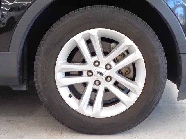 エクスプローラー ＸＬＴ　エコブースト　１オーナー　ベージュ革　シートヒーター　ブラインドスポット　純正ディスプレイ　バックカメラ　ＥＴＣ　サイドカメラ　フロントカメラ　ＢＴ接続　後席エアコン　クルコン　パワーシート　純正１８ＡＷ（41枚目）