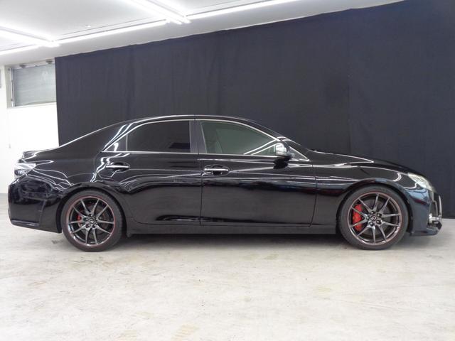 ���X�ł́A���q�l�̂����X�ɍ��킹�ēX���ɓW���Ԃ����������Ă��������Ă���܂��B�����X���ɁA�X���Ɍ��Ԃ��Ȃ��ꍇ������܂��̂ŁA�\�߂��d�b�ɂĂ��m�F���������I�t���[�_�C�����܂�