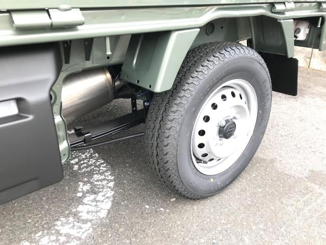 キャリイトラック ＫＣエアコン・パワステ　スズキ　セーフティ　サポート非装着車　３方開　４ＷＤ　４速オートマチック車　パートタイム４ＷＤ　エアコン／パワステ　キーレス　ＡＢＳ　障害物センサー　運転席／助手席エアバッグ　横滑り防止装置（8枚目）