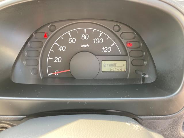 キャリイトラック KCエアコン・パワステ 3方開 4WD 5MT車 パートタイム4WD 荷台マット ゲートオウレート付き エアコン パワステ ルームクリーニング済み 運転席・助手席エアバッグ(2枚目)