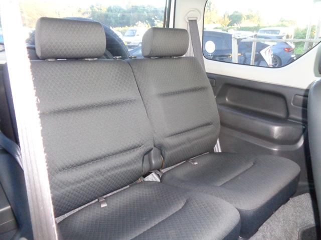 ジムニー ランドベンチャー ターボ パートタイム4WD 前後バンパー 背面タイヤ 16インチ リフトアップ マフラー HIDライト キーレス メモリーナビ DVD再生 CD ワンセグTV ハーフレザー 走行6.1万 取説記録簿(15枚目)