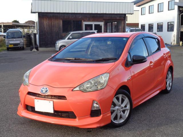 アクア Ｓ　純正フルエアロ　１６インチ　ＬＥＤヘッドライト　フォグ　Ｓキー　Ｐスタート　ＨＤＤナビ　ＤＶＤ再生　ＣＤ　Ｂｌｕｅｔｏｏｔｈ　フルセグＴＶ　Ｂカメラ　リアエンター　ＥＴＣ　前後ドラレコ　走行４．２万（5枚目）