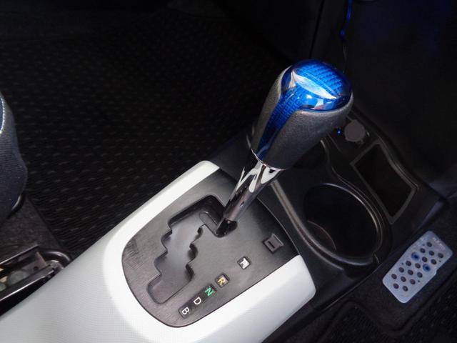 アクア Ｓ　純正フルエアロ　１６インチ　ＬＥＤヘッドライト　フォグ　Ｓキー　Ｐスタート　ＨＤＤナビ　ＤＶＤ再生　ＣＤ　Ｂｌｕｅｔｏｏｔｈ　フルセグＴＶ　Ｂカメラ　リアエンター　ＥＴＣ　前後ドラレコ　走行４．２万（10枚目）