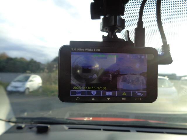 アクア Ｓ　純正フルエアロ　１６インチ　ＬＥＤヘッドライト　フォグ　Ｓキー　Ｐスタート　ＨＤＤナビ　ＤＶＤ再生　ＣＤ　Ｂｌｕｅｔｏｏｔｈ　フルセグＴＶ　Ｂカメラ　リアエンター　ＥＴＣ　前後ドラレコ　走行４．２万（21枚目）