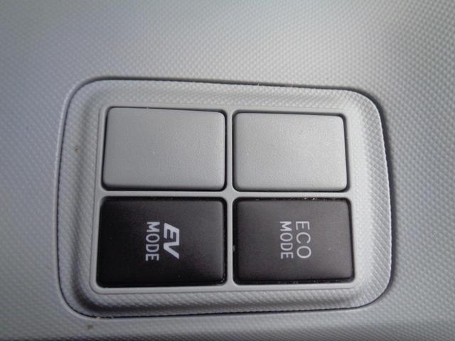 アクア Ｓ　純正フルエアロ　１６インチ　ＬＥＤヘッドライト　フォグ　Ｓキー　Ｐスタート　ＨＤＤナビ　ＤＶＤ再生　ＣＤ　Ｂｌｕｅｔｏｏｔｈ　フルセグＴＶ　Ｂカメラ　リアエンター　ＥＴＣ　前後ドラレコ　走行４．２万（22枚目）