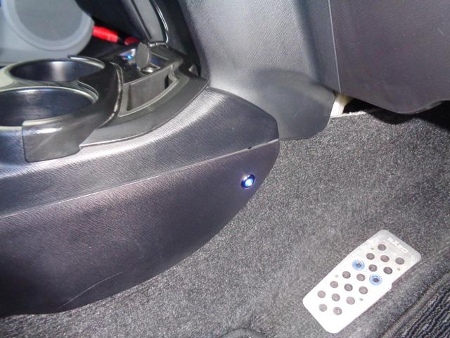 アクア Ｓ　純正フルエアロ　１６インチ　ＬＥＤヘッドライト　フォグ　Ｓキー　Ｐスタート　ＨＤＤナビ　ＤＶＤ再生　ＣＤ　Ｂｌｕｅｔｏｏｔｈ　フルセグＴＶ　Ｂカメラ　リアエンター　ＥＴＣ　前後ドラレコ　走行４．２万（25枚目）