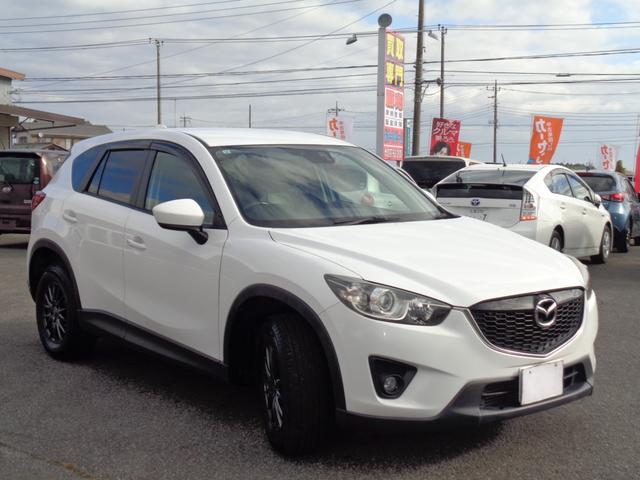 ＣＸ－５ ＸＤ　Ｌパッケージ　１６インチ　ディーゼルターボ　４ＷＤ　ＨＩＤライト　フォグ　スマートキー　プッシュスタート　メモリーナビ　ＤＶＤ再生　ＣＤ　Ｂｌｕｅｔｏｏｔｈ　フルセグＴＶ　Ｂカメラ　本革シート　シートヒーター（8枚目）