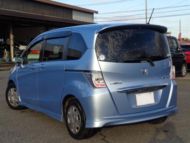 フリードハイブリッド ジャストセレクション 純正フルエアロ 15インチ HIDライト WエアB ABS スマートキー HDDナビ DVD再生 CD Bluetooth ワンセグTV Bカメラ ETC 左パワスラ クルコン 走行67810キロ(6枚目)