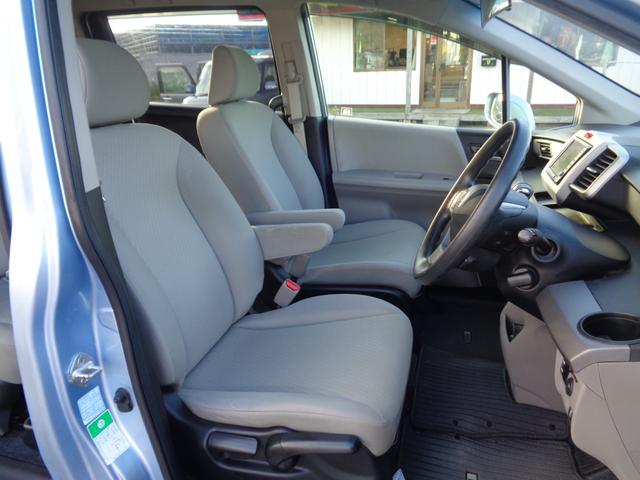 フリードハイブリッド ジャストセレクション 純正フルエアロ 15インチ HIDライト WエアB ABS スマートキー HDDナビ DVD再生 CD Bluetooth ワンセグTV Bカメラ ETC 左パワスラ クルコン 走行67810キロ(10枚目)