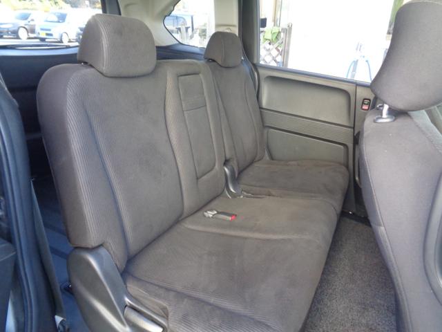 フリード フレックス　エアロ　純正フルエアロ　１５インチ　ＨＩＤライト　ＷエアＢ　ＡＢＳ　スマートキー　ＨＤＤナビ　ＤＶＤ再生　ＣＤ　Ｂｌｕｅｔｏｏｔｈ　ワンセグＴＶ　Ｂカメラ　ＥＴＣ　両側パワースライドドア　５人乗　走行６．７万（15枚目）