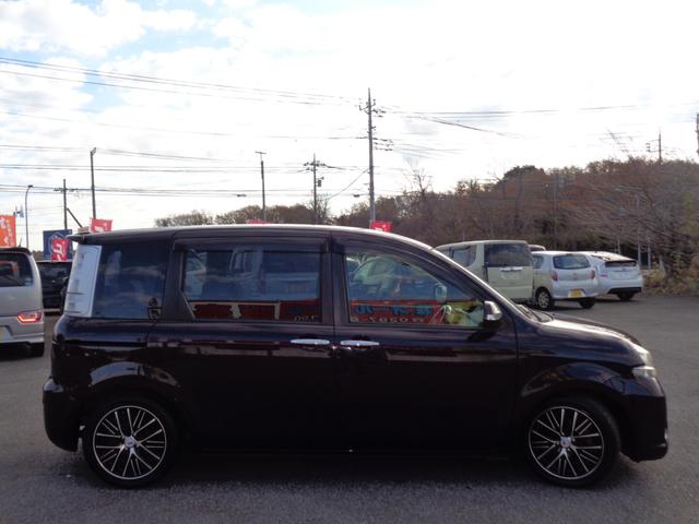 シエンタ DICEリミテッド エアロバンパー 16インチ HIDライト フォグ WエアB ABS キーレス メモリーナビ DVD再生 CD Bluetooth フルセグTV Bカメラ ETC パワスラ 走行6.6万 取説記録 後期(5枚目)