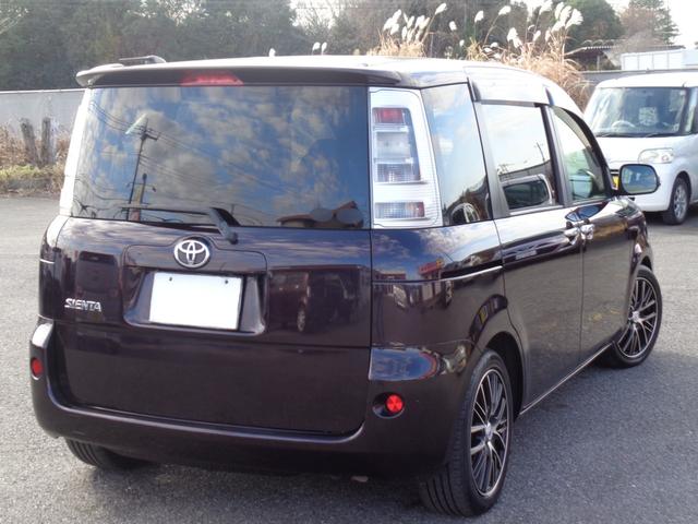 シエンタ DICEリミテッド エアロバンパー 16インチ HIDライト フォグ WエアB ABS キーレス メモリーナビ DVD再生 CD Bluetooth フルセグTV Bカメラ ETC パワスラ 走行6.6万 取説記録 後期(9枚目)