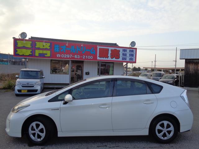 プリウス S LEDヘッドライト フォグ 15インチ スマートキー プッシュスタート HDDナビ DVD再生 CD Bluetooth フルセグTV Bカメラ ETC シートヒーター 走行5.1万 取説記録 後期型(6枚目)