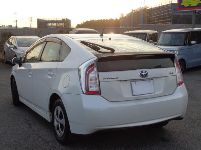 プリウス S LEDヘッドライト フォグ 15インチ スマートキー プッシュスタート HDDナビ DVD再生 CD Bluetooth フルセグTV Bカメラ ETC シートヒーター 走行5.1万 取説記録 後期型(10枚目)