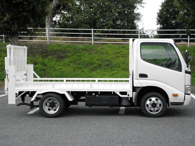 始動積載車 搬送車