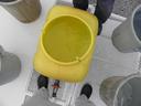 水を入れたバケツ等を持ち上げて、パワーゲートの荷揚げ能力を確認しました。