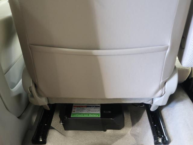L レーダーブレーキサポート 禁煙車 ケンウッドSDナビ バックカメラ フルセグTV シートヒーター スマートキー 横滑り防止装置 盗難防止装置 プライバシーガラス アイドリングストップ(25枚目)
