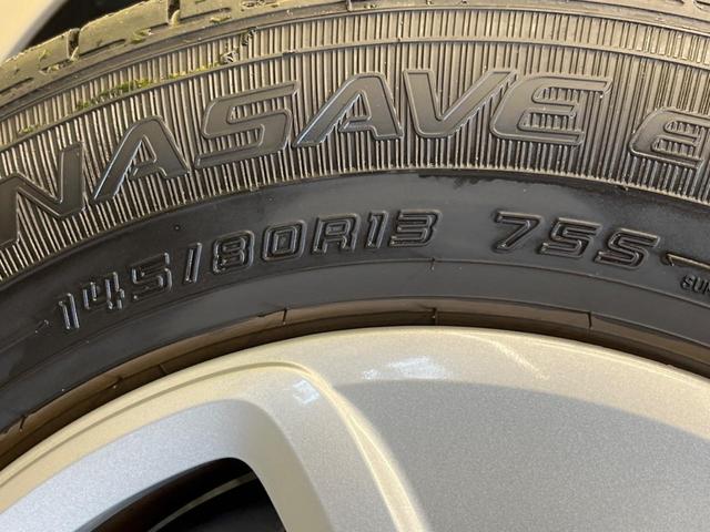 L 禁煙車 デュアルセンサーブレーキ シートヒーター リアセンサー 誤発進抑制 ハイビームアシスト 車線逸脱警報 オートライト エネチャージ 盗難防止装置 純正CDオーディオ ヘッドライトレベライザー(48枚目)