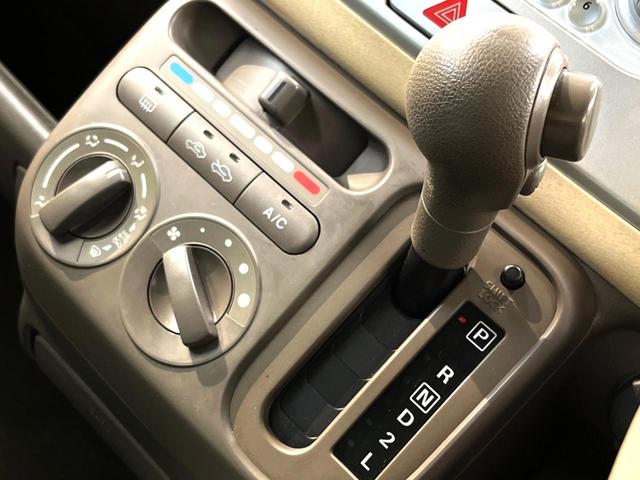 S 禁煙車 ETC 盗難防止装置 純正CDオーディオ プライバシーガラス シートアンダーボックス ヘッドライトレベライザー ターコイズ内装色 ベンチシート 電動格納ミラー(21枚目)