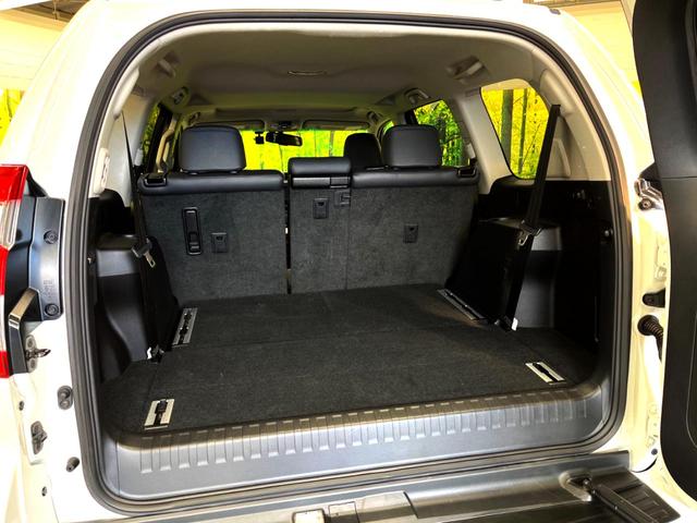 TX Lパッケージ ムーンルーフ 黒革シート 7人乗 禁煙車 メーカーナビ バック・サイド・フロントカメラ Bluetooth接続 フルセグ ETC2.0 前席パワーシート 前席シートヒーター LEDヘッド スマートキー(50枚目)