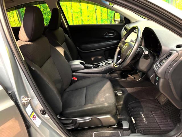 ハイブリッドX シティブレーキシステム 禁煙車 純正8型インターナビ バックカメラ Bluetooth接続 フルセグ ETC LEDヘッド スマートキー クルーズコントロール ドライブレコーダー パドルシフト(9枚目)