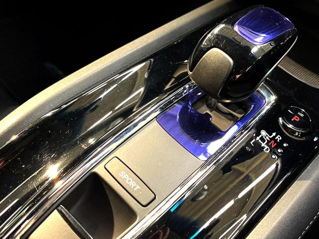 ハイブリッドX シティブレーキシステム 禁煙車 純正8型インターナビ バックカメラ Bluetooth接続 フルセグ ETC LEDヘッド スマートキー クルーズコントロール ドライブレコーダー パドルシフト(21枚目)