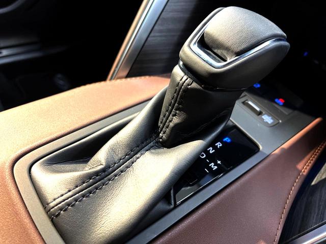 G セーフティセンス 禁煙車 純正8型ディスプレイオーディオ ナビキット レーダークルーズ スマートルームミラー Bluetooth接続 ETC パワーシート ハーフレザー LEDヘッド LEDフォグ(21枚目)