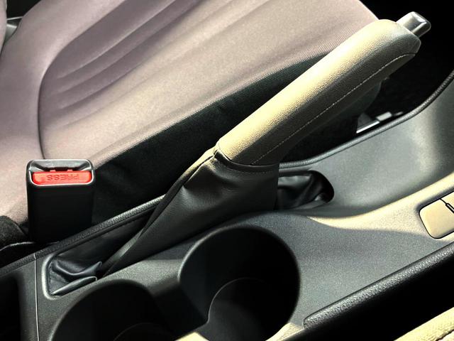 G ディスプレイオーディオ ナビキット 禁煙車 セーフティセンス クリアランスソナー バックカメラ オートライト オートエアコン スマートキー プッシュスタート 電動格納ミラー(31枚目)