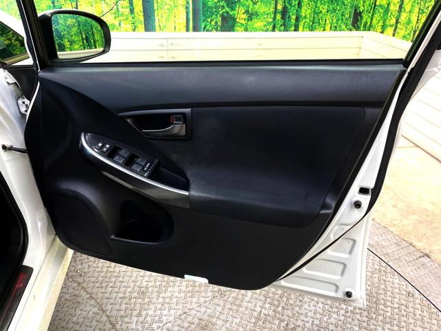 Sツーリングセレクション・G’s 禁煙車 純正HDDナビ フロント・サイド・バックカメラ Bluetooth接続 フルセグ ETC レザー調シートカバー HIDヘッド スマートキー フォグランプ 純正18インチアルミ 革巻ステアリング(33枚目)