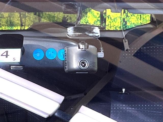 G 禁煙車 ストラーダSDナビ Bluetooth再生 ETC ドライブレコーダー ブラックインテリア 地デジ 盗難防止システム プライバシーガラス シートリフター ヘッドライトレベライザー 電格ミラー(4枚目)