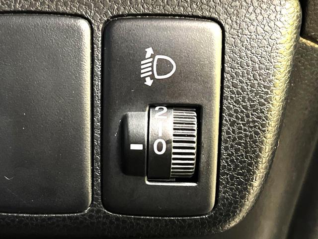 G 禁煙車 ストラーダSDナビ Bluetooth再生 ETC ドライブレコーダー ブラックインテリア 地デジ 盗難防止システム プライバシーガラス シートリフター ヘッドライトレベライザー 電格ミラー(35枚目)