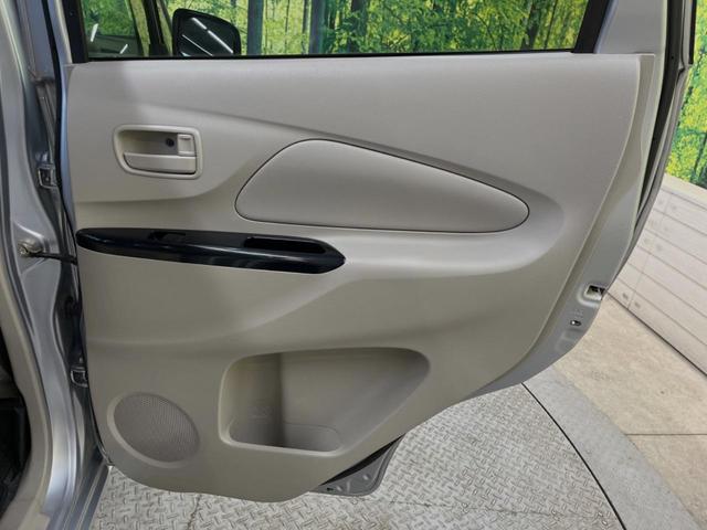 J 禁煙車 カロッツェリアナビ Bluetooth接続 アイボリーインテリア 地デジ 盗難防止システム プライバシーガラス ヘッドライトレベライザー ベンチシート アームレスト(30枚目)