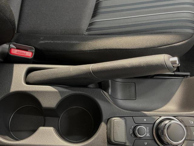 15S スマートシティブレーキ 禁煙車 マツダコネクトナビ バックカメラ Bluetooth接続 ETC LEDヘッド スマートキー 誤発進抑制 ブラインドスポットモニター ハイビームアシスト 車線逸脱警報(44枚目)