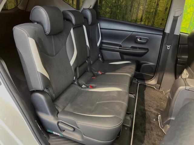 Sツーリングセレクション・G’s 禁煙車 ケンウッドナビ バックカメラ Bluetooth接続 フルセグ ETC 黒ハーフレザー LEDヘッド LEDフォグ スマートキー 純正18インチアルミ 革巻きステアリング オートエアコン(10枚目)