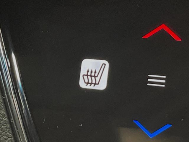 ハイブリッドRS・ホンダセンシング 禁煙車 純正8型インターナビ アダプティブクルーズ バックカメラ Bluetooth接続 フルセグ ETC 前席シートヒーター ハーフレザー LEDヘッド LEDフォグ スマートキー レーンアシスト(6枚目)