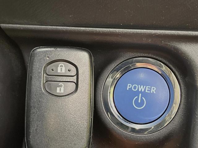 X-アーバン セーフティセンス 禁煙車 純正ナビ バックカメラ Bluetooth接続 フルセグ ETC スマートキー オートマチックハイビーム 車線逸脱警報 フォグランプ オートエアコン オートライト 盗難防止(7枚目)