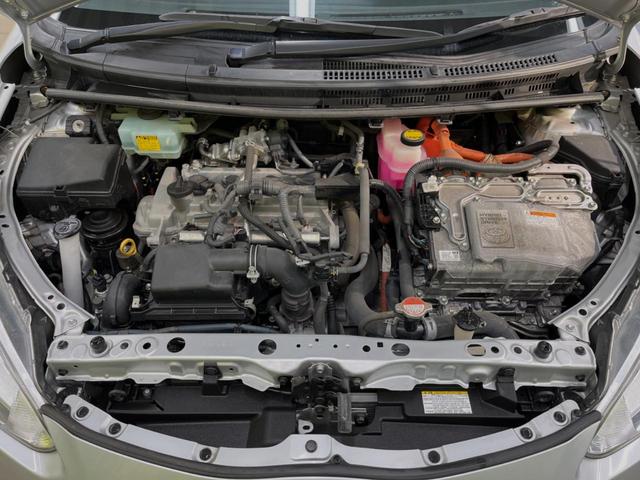 X-アーバン セーフティセンス 禁煙車 純正ナビ バックカメラ Bluetooth接続 フルセグ ETC スマートキー オートマチックハイビーム 車線逸脱警報 フォグランプ オートエアコン オートライト 盗難防止(19枚目)