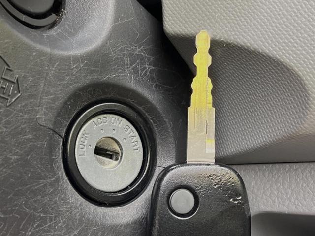 FX 禁煙車 カロッツェリアナビ Bluetooth接続 ETC 地デジ 盗難防止装置 プライバシーガラス DVD再生 シートアンダートレイ ヘッドライトレベライザー 電動格納ミラー ベンチシート(5枚目)