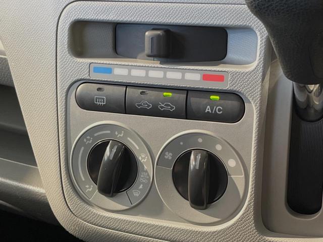 FX 禁煙車 カロッツェリアナビ Bluetooth接続 ETC 地デジ 盗難防止装置 プライバシーガラス DVD再生 シートアンダートレイ ヘッドライトレベライザー 電動格納ミラー ベンチシート(6枚目)