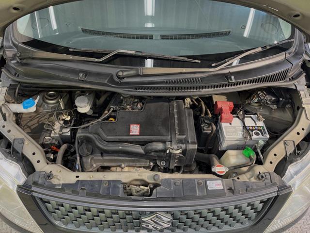 FX 禁煙車 カロッツェリアナビ Bluetooth接続 ETC 地デジ 盗難防止装置 プライバシーガラス DVD再生 シートアンダートレイ ヘッドライトレベライザー 電動格納ミラー ベンチシート(19枚目)
